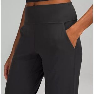NWOT Lululemon Align Jogger’s